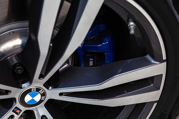 How to Remove Old Brake Dust from BMW Wheels