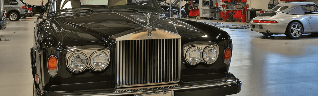 First Drive 2023 RollsRoyce Phantom XIII Series II  Driving